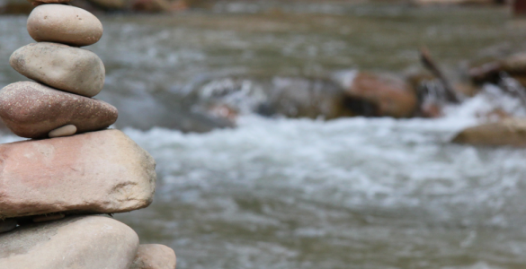 Rock Strong | Uncluttered